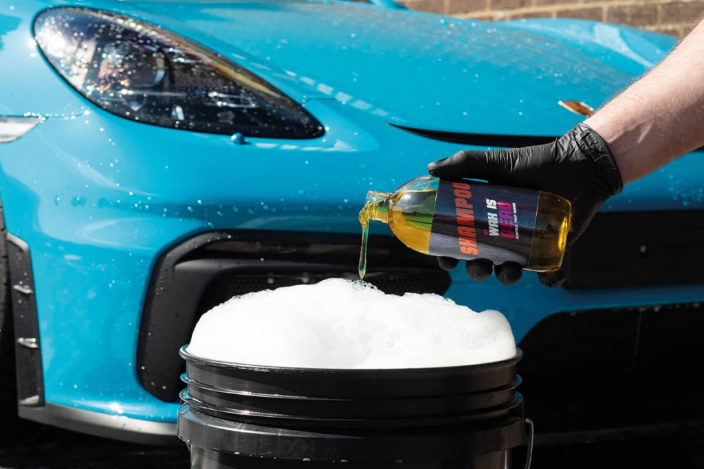 Common Mistakes to Avoid When Washing a Ceramic-Coated Car
