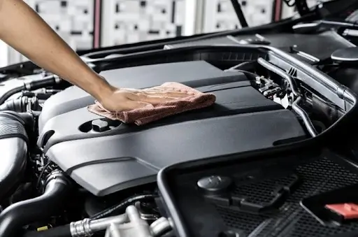 engine-bay-cleaning